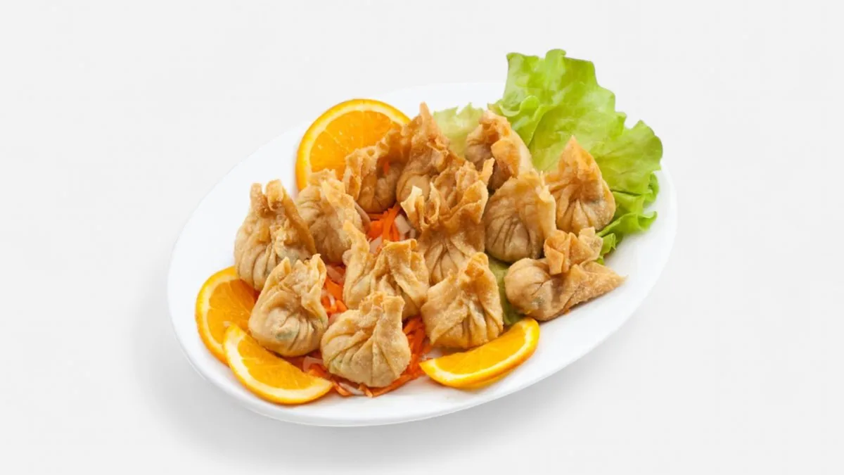 Praetud kanaga wontonid
